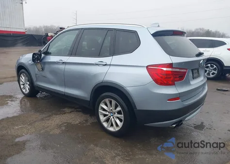 2013 BMW X3 xDrive28I z USA, uszkodzony, nr VIN 5UXWX9C55D0D08564